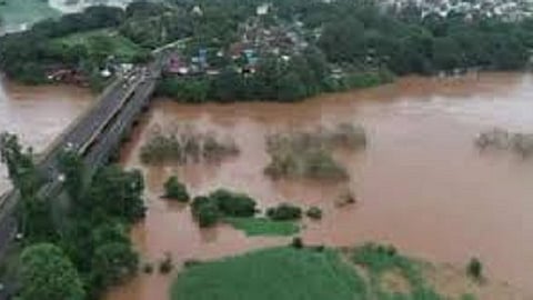 kolhapur Panchganga river crosses warning following level  three feet