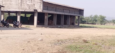 The question of farmers How to sell grain at a single center