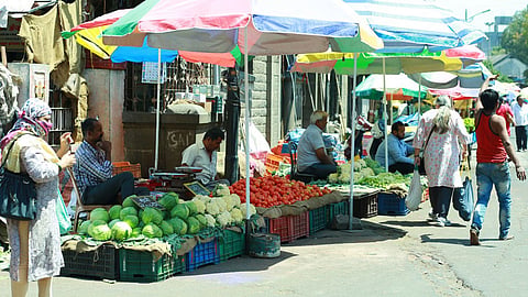 question on vegetables stock due to coronavirus in Pune 