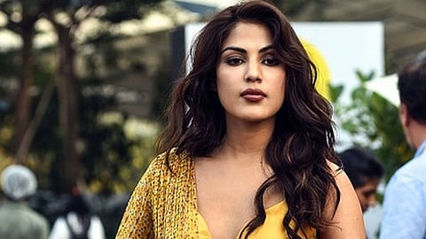 सीबीआय चौकशीनंतर रिया चक्रवर्ती पोलिस ठाण्यात का गेली? भाजप आमदाराने केला सवाल