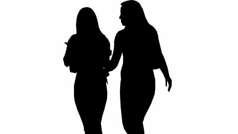 police raid on sex racket at sakkardara of nagpur