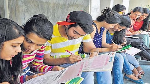 the admission date of undergraduate students increases till 10th september in sindhudurg