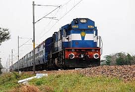 प्रवासात ‘कन्फर्म’ तिकिटासह ‘आरोग्य सेतू’ अ‍ॅप आवश्यक 