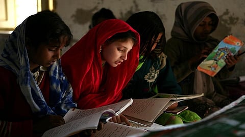 unemployment in india 7 lakh positions are vacant in central government