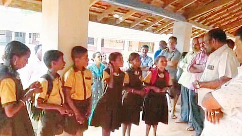 Scholarship Exam  22 fraud student in vengurle kokan marathi news