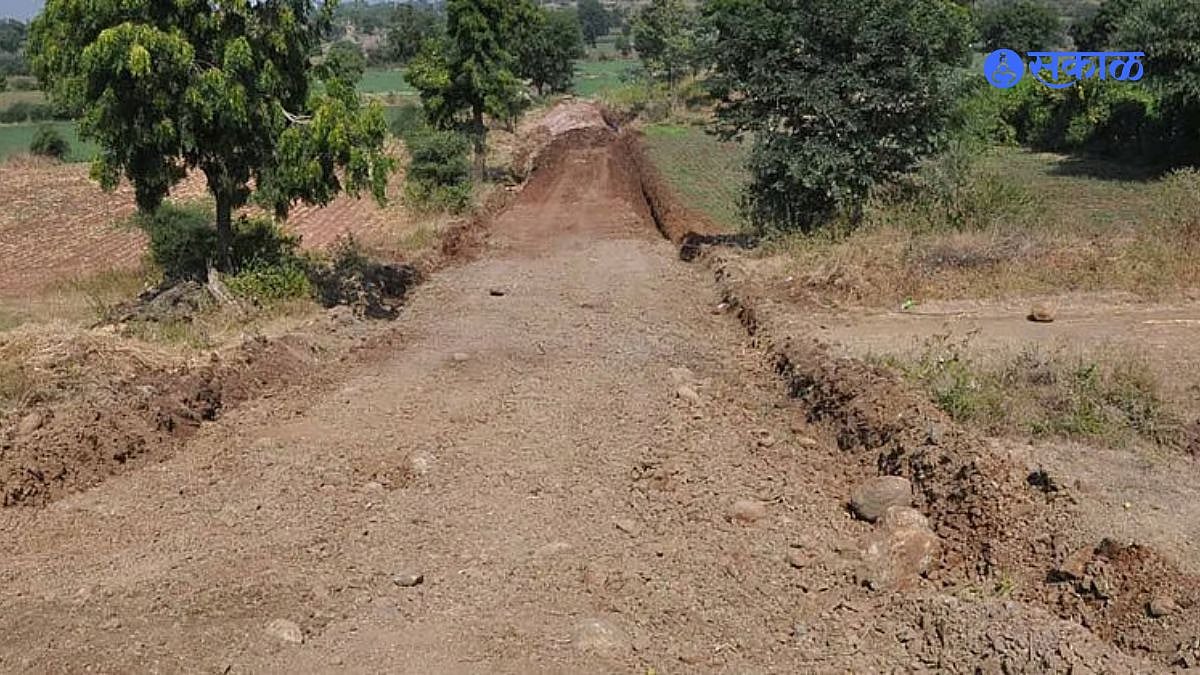 Panand Raste Yojana launched on Akshaya Tritiya in Maharashtra|अक्षय ...