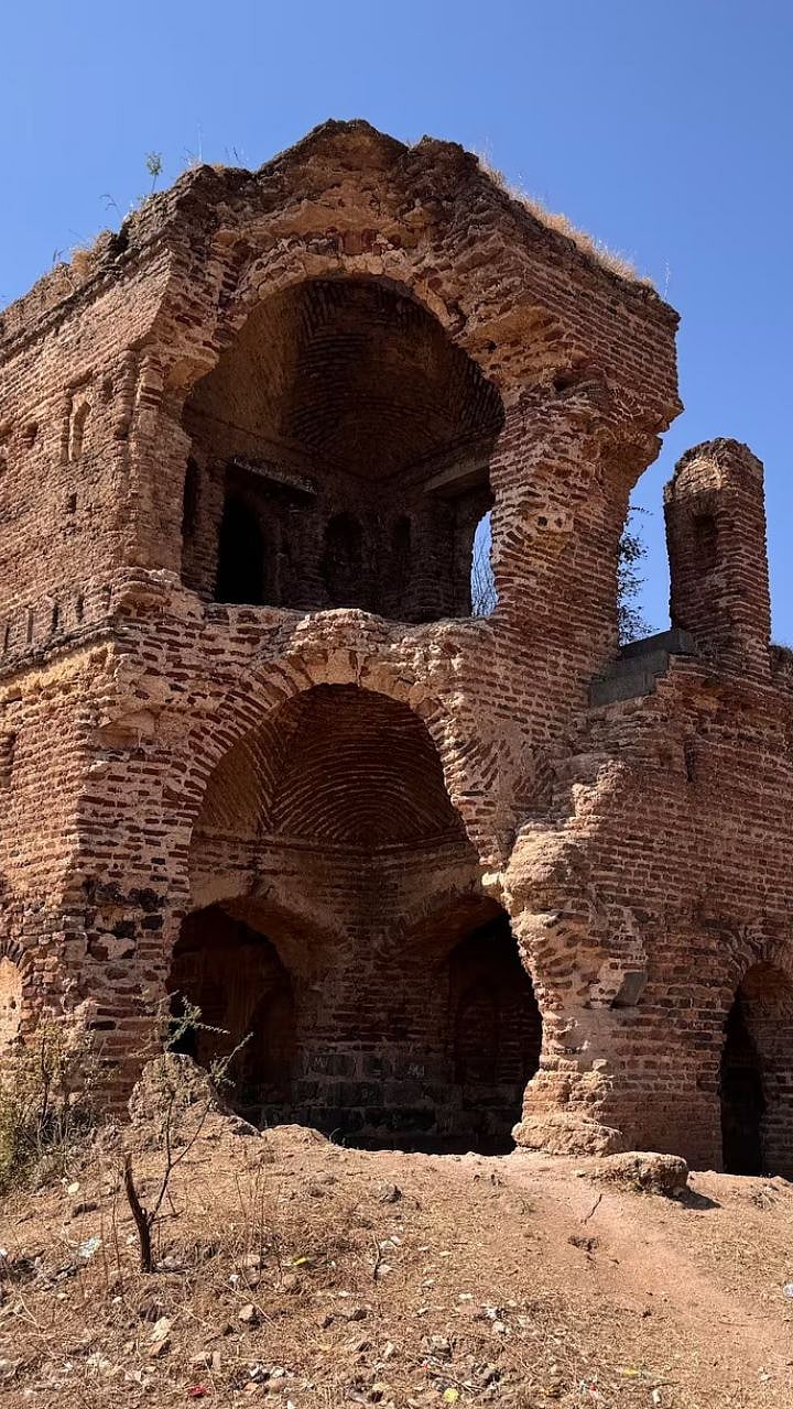Kanchani Mahal: Maharashtra’s Most Mysterious Haunted Palace ...