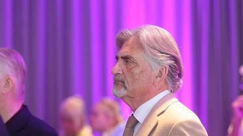 Fred Sundwall katsoo vuoden 2026 kisakalenteriin. 