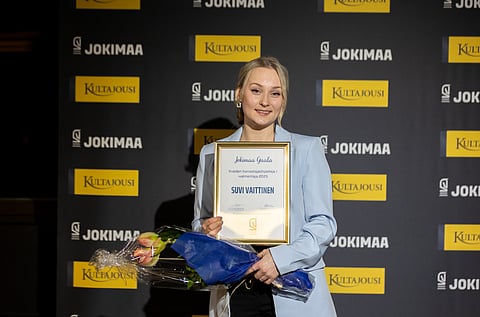 Viime vuonna 13 voittoa ohjastanut Suvi Vaittinen palkittiin Jokimaa Gaalassa Vuoden harrastajaohjastaja / -valmentaja kategoriassa.