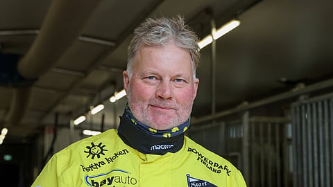 Öystein Tjomsland ravivalmentaja