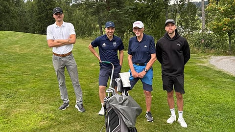 Oulun voittoisassa joukkueessa pelasivat Eka-Kristian Koivisto, Lassi Nurmos, Markku Tikkanen ja Eemeli Iso-Greggilä.