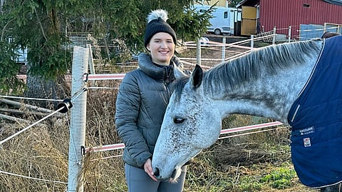 Kenttäratsastuksen nuorten hevosten MM-kilpailuissa Suomea edustavat Tuisku Lamberg ja 7-vuotias Cazino. 