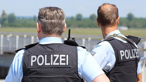 Saksan poliisi tutkii jälleen hevosiin kohdistuneita väkivallan tekoja. 