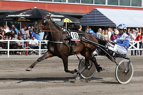 Fast Motion on loistovarma Porin perjantai-illan Toto4-peliin.