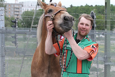 Antti Tupamäen mukaan Polaralla on tarkoitus ajaa kilpaa läpi talven. Kuva: Jarno Unkuri