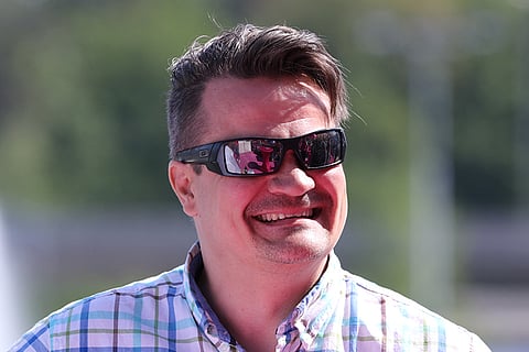 MIka Haapakankaan tallilla menee taas lujaa. "Uusia hevosia saisi vaan tulla tilalle, kun vanhempia on lähtenyt ja on lähdössä pois."