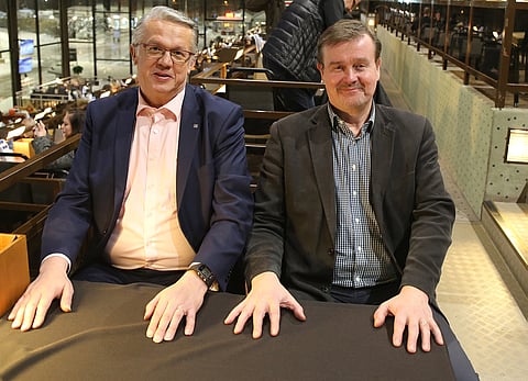 Juha Rehula muistuttaa, että Hippoksen puheenjohtajan ja toimitusjohtajan työt ovat luottamustehtäviä. "Luottamusta joko on tai ei ole", hän kommentoi Vesa Mäkisen potkuja.