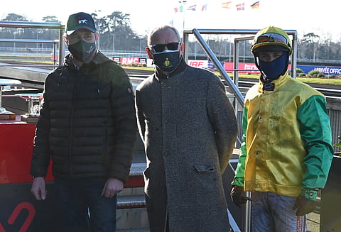 Tyytyväinen Face Time Bourbon -joukkue voiton jälkeen, Sébastien Guarato, Antonio Somma ja Erik Raffin. Kuva: HU