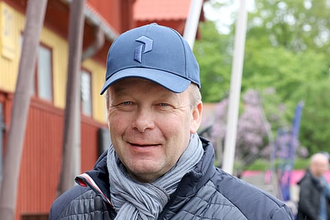 Petri Salmelan valmentama Hector Sisu tavoittelee Midnight Racen voittoa.