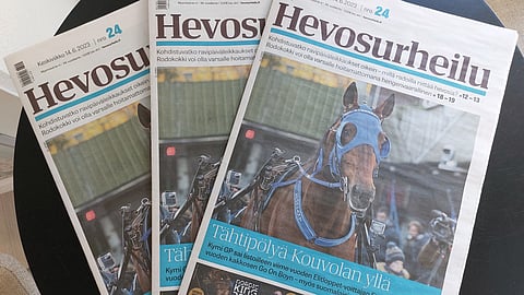 Keskiviikon 14.6. Hevosurheilussa paneudutaan m. Kymi Grand Prixiin ja varsojen rodokokkiin sekä tutustutaan Paula Lähteiseen ja Aki Parviaiseen.