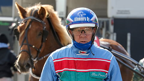 Kari Rosimo työmaallaan.
