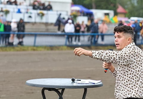 Kuninkuusravit varsahuutokauppa meklari Lauri Hyvönen