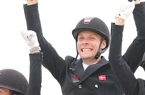 Olympiaratsastaja Daniel Bachmann Andersen kannattaa eläinsuojelujärjestöjen esittämiä uudistuksia. 
