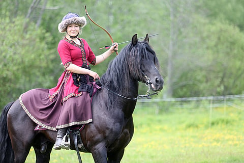Anna Minkkinen, Terho-ori ja tuhatvuotinen asu. 