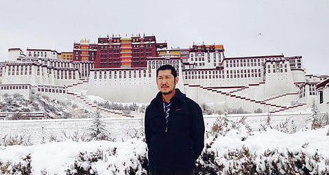 Tsering Döndrup’s The Red Wind Howls, his most politically charged work, unfolds against the backdrop of Tibet’s history of erasure and violence – a legacy Tsering Döndrup dares to confront head-on in all his writing.