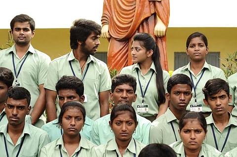 த்ரிஷா இல்லனா நயன்தாரா