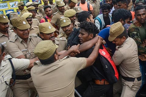 ‘அக்னி பாதை’ திட்டத்துக்கு எதிராக சென்னையில் போராட்டம்