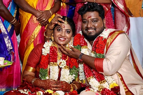 நடிகர் விக்னேஷ் காந்த் - ராஜாத்தி திருமணம் - ஆல்பம்