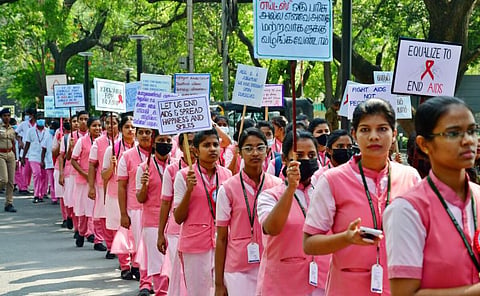 உலக எய்ட்ஸ் தின விழிப்புணர்வு நிகழ்வுகள் - புகைப்படத் தொகுப்பு