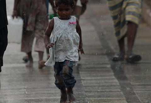 சென்னை, கோவையில் திடீர் மழை - புகைப்படத் தொகுப்பு