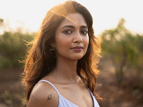 Actress Keerthi Pandiyan Latest Clicks
