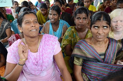 பார்வையற்ற மாணவர்களை கண்ணியமாக நடத்த கோரி பொதுநல வழக்கு