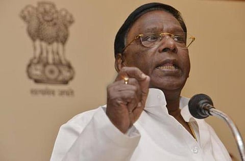 பிரதமர் மீது பரேக் குற்றச்சாட்டு: நாராயணசாமி பதிலளிக்க மறுப்பு