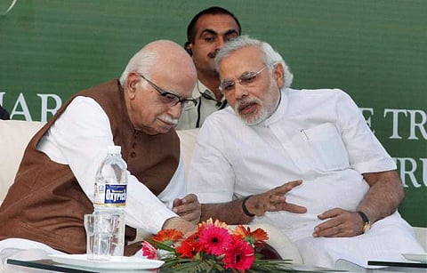 அத்வானிக்கு பிறந்தநாள் வாழ்த்து சொன்னார் மோடி