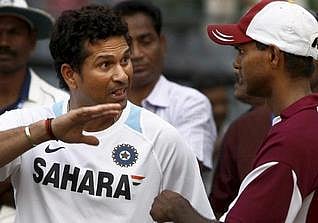 சச்சினுக்கு 200, எனக்கு 150﻿ - சந்தர்பால் நெகிழ்ச்சி