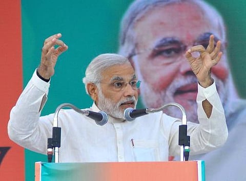 மத்திய நிதி ராகுலின் மாமன் வீட்டுச் சீதனமா? - நரேந்திர மோடி கேள்வி
