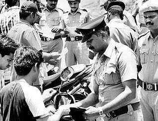 தமிழகத்தில் தேர்தல் நேர சோதனையில் 3 ஆண்டுகளில் ரூ.41 கோடி பறிமுதல்