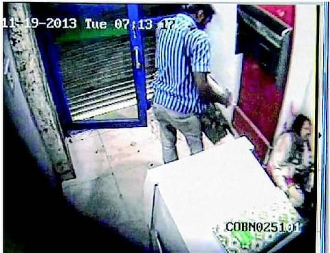 பெங்களூர் ஏடிஎம் குற்றவாளி ஆந்திரத்தில் பதுங்கல்?