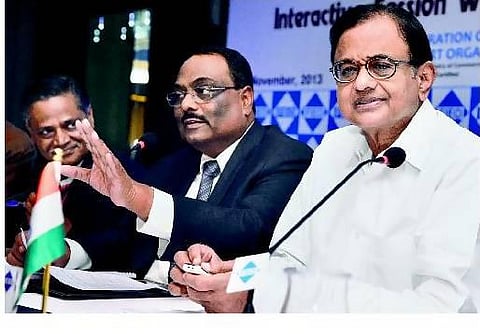 வர்த்தகப் பற்றாக்குறையை சமாளிக்க ஏற்றுமதியை அதிகப்படுத்த வேண்டும்: ப.சிதம்பரம்