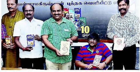 திருச்சி: உறவுகள் உதிர்ந்துகொண்டிருக்கும் காலத்தில் வாழ்கிறோம்﻿