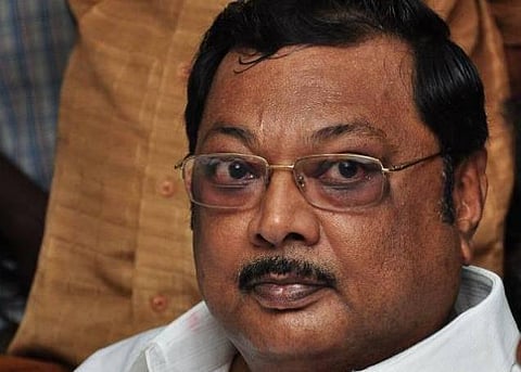 கருணாநிதியுடன் அழகிரி மீண்டும் சந்திப்பு: முன்பே மலேசியா சென்ற மதுரை தி.மு.க.வினர்!