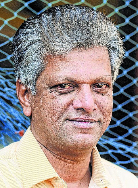 நைட் ரைடர்ஸ் அணியின் பேட்டிங் பயிற்சியாளர் டபிள்யூ.வி.ராமன்