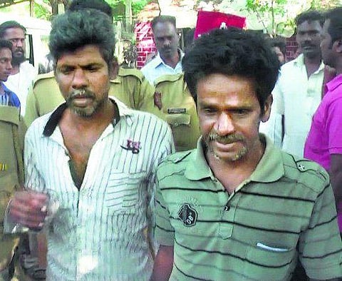 புதுச்சேரி: கட்டுமானத் தொழிலாளர்களை கொத்தடிமையாக்கிய கவுன்சிலர்