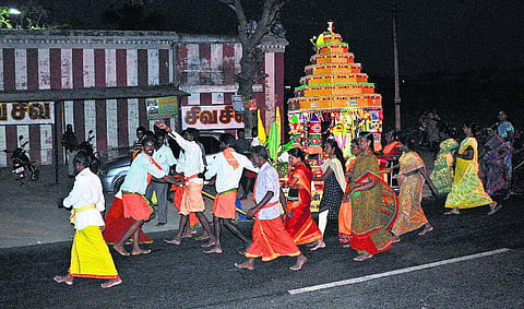 கோவை: பாதயாத்திரை விபத்துகள் தவிர்க்கப்படுமா?
