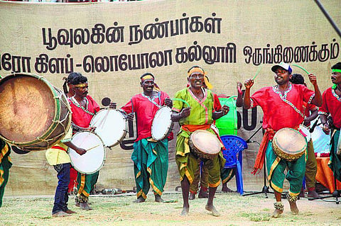 பெரிய மேளம்:  மக்களின் கலை
