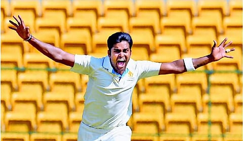 இரானி கோப்பை: வினய் வேகத்தில் சுருண்டது ரெஸ்ட் ஆப் இந்தியா﻿